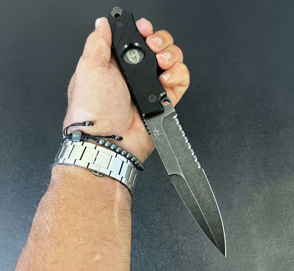 Hoffner knife handle for tactical grip control with Index Divot reference points