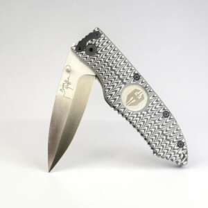 CLOSEOUT: Hoffner "SNAP" Folding Chess Match Knife 2.8"