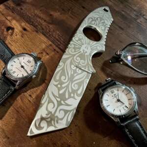 Chrome Shop Bodyguard Neck Knife
